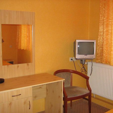 Hotel Maritsa Lyubimets Экстерьер фото